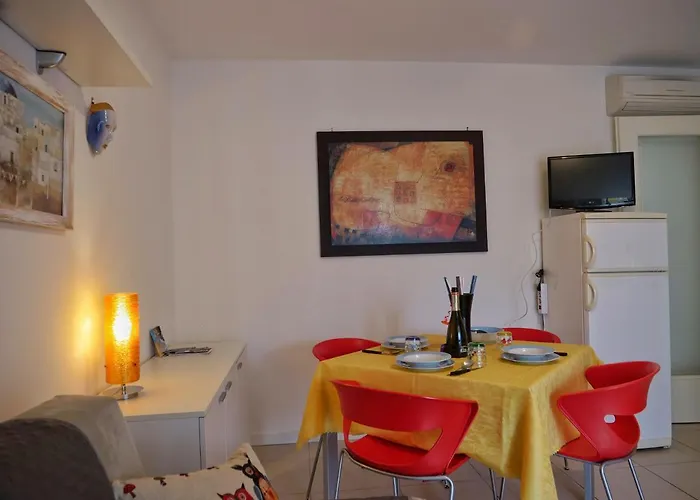 Apartamento Stella Marina Centralissimo Bilocale Con Grande Terrazzo Grado