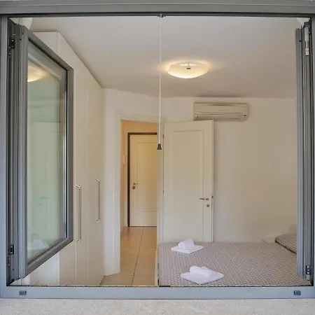 Stella Marina Centralissimo Bilocale Con Grande Terrazzo Grado