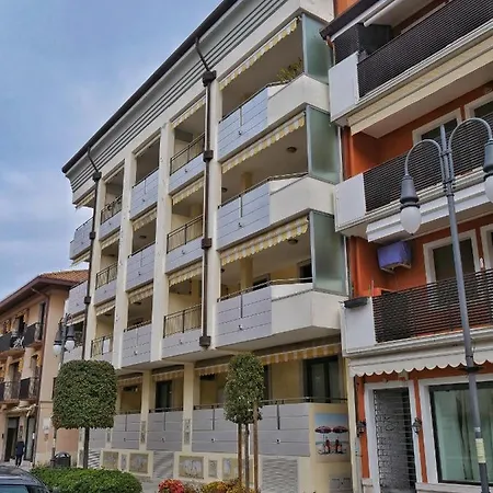 Stella Marina Centralissimo Bilocale Con Grande Terrazzo Apartment Grado